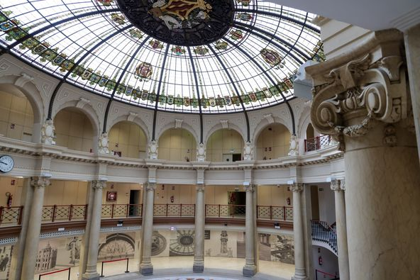 Visita al Palau de les Comunicacions