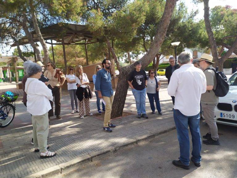 Caminando por Rocafort con Antonio Machado.