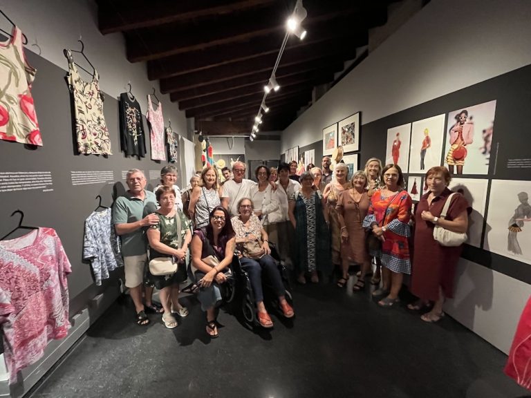 Visita guiada a la exposición Tráfico de Modas